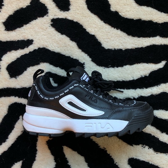 Fila shoes - Picture 2 of 2